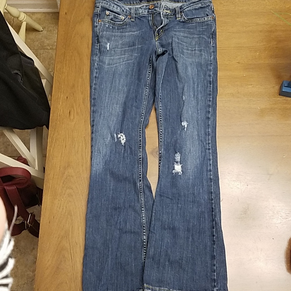 Distressed levi jean.